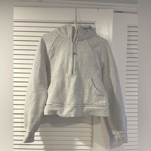 Lululemon Cropped Scuba sweatshirt-like new condition!